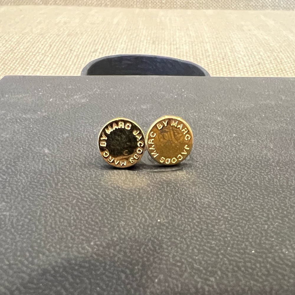Marc Jacobs gold plated ear studs